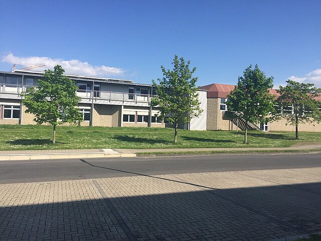 Außenansicht Bibliotheks- und Seminarzentrum