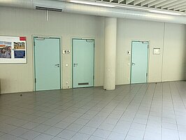 Behindertentoiletten von außen