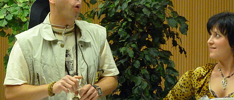 Tschungulung in Aktion - beim "Interkulturellen Abend" im Rahmen der "Internationalen Genderwoche" (WS 2010/11)