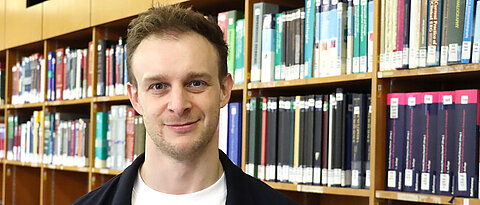 Robert Peach, Physiker und Computational Neuroscientist an der Neurologischen Klinik des Universitätsklinikums Würzburg. 